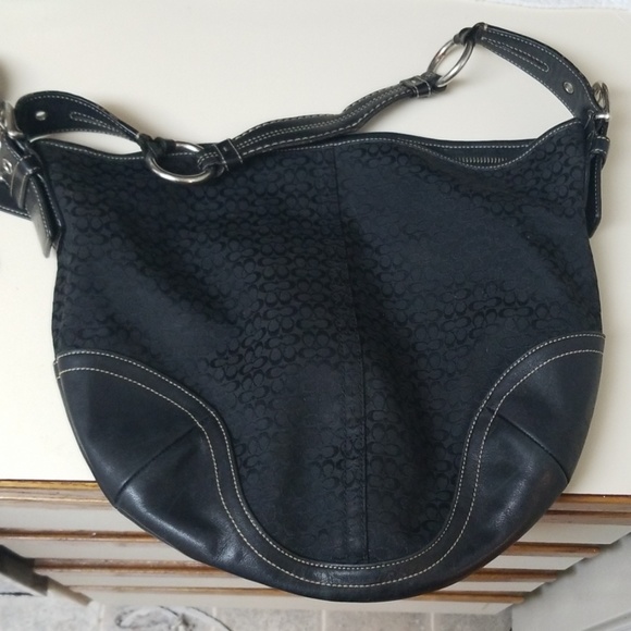 Designer Coach purse - Picture 1 of 8